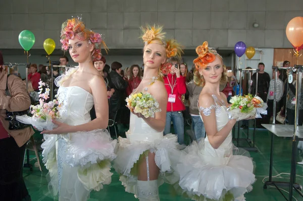 Dnepropetrovsk Ucrânia Março Modelos Realizados Durante Campeonato Cabeleireiro Estética Ungueal — Fotografia de Stock