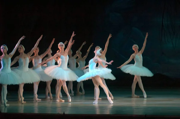 Dnepropetrovsk Ukrajina Března Balet Swan Lake Podání Baletu Opery Baletu — Stock fotografie