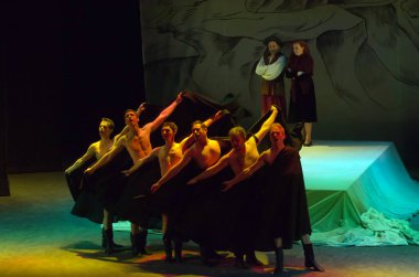  DNIPROPETROVSK, UKRAINE - FABRUARY 21: Dnipropetrovsk Gençlik Tiyatrosu Üyeleri VERIM 21 Şubat 2015 tarihinde DULCINEA TOBOSSKAYA 'yı Dnipropetrovsk, Ukrayna' da sahneledi