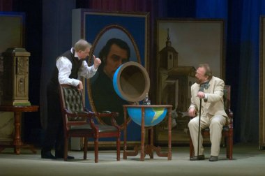 DNEPROPETROVSK, UKRAINE - 21 Mart: Dnepropetrovsk Devlet Tiyatrosu üyeleri 21 Mart 2014 tarihinde Dnepropetrovsk, Ukrayna 'da başka bir SPIRIT sahneledi