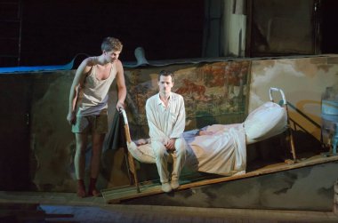 DNIPROPETROVSK, UKRAINE - 13 Şubat 2016: İntihar