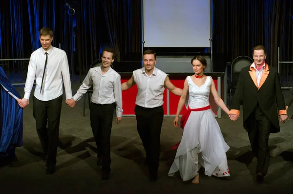 Dnipropetrovsk Ukraine Mart Dnepropetrovsk Gençlik Tiyatrosu Üyeleri Verim Mart 2015 — Stok fotoğraf