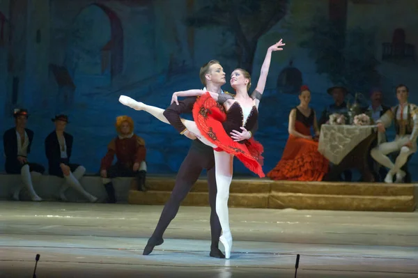 Dnepropetrovsk Ucraina Febbraio Membri Del Dnepropetrovsk State Opera Ballet Theatre — Foto Stock