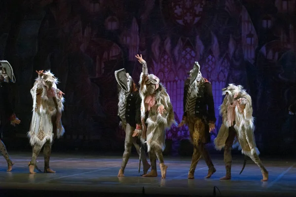Dnepropetrovsk Ukraine Grudzień Członkowie Kyiv Modern Ballet Wykonać Nutcracer Państwowym — Zdjęcie stockowe