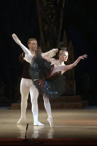 Dnipropetrovsk Ukraine December Zwanenmeer Ballet Uitgevoerd Door Dnepropetrovsk Opera Ballet — Stockfoto