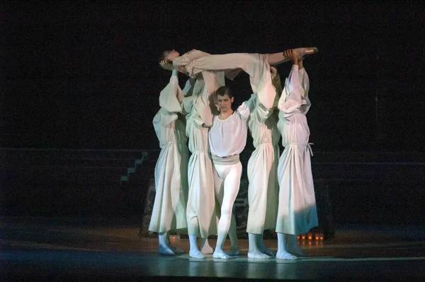 Dnepropetrovsk Ukraine Novembrie Membrii Teatrului Stat Operă Balet Din Dnepropetrovsk — Fotografie, imagine de stoc