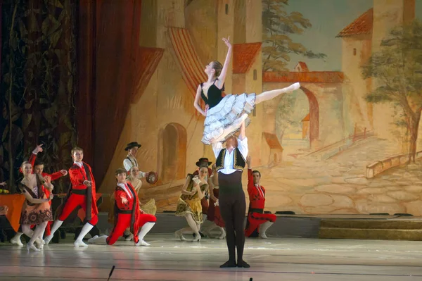 Dnepropetrovsk Ukraine February Members Dnepropetrovsk State Opera Ballet Theatre Perform — 스톡 사진