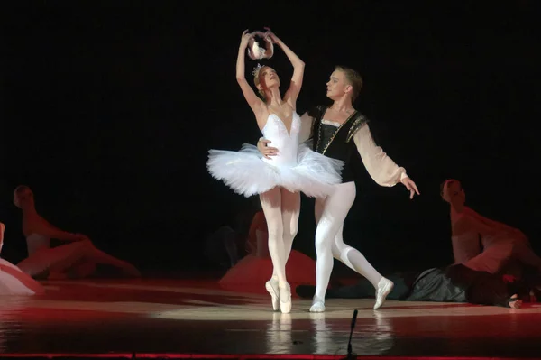 Dnipropetrovsk Ukraine December Zwanenmeer Ballet Uitgevoerd Door Dnepropetrovsk Opera Ballet — Stockfoto