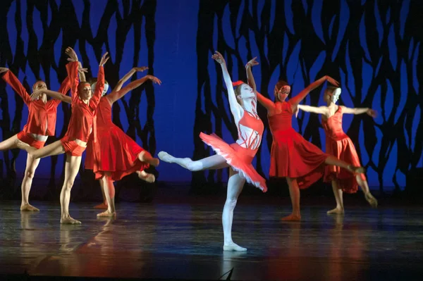 Dnepropetrovsk Ukraine March Members Dnepropetrovsk State Opera Ballet Theatre Show — 스톡 사진