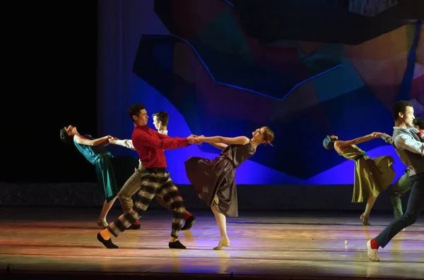 Dnipropetrowsk Ukraine Październik Członkowie Państwowego Teatru Opery Baletu Dniepropietrowska Wykonać — Zdjęcie stockowe
