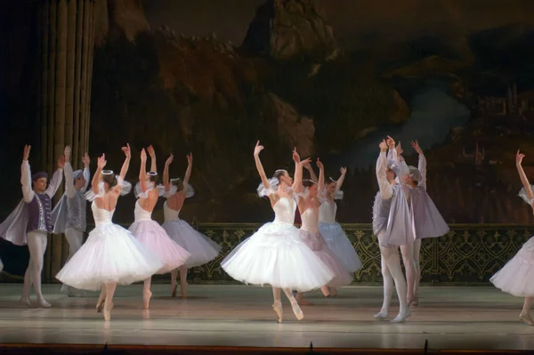 Dnepropetrovsk Ukraine Maart Zwan Lake Ballet Uitgevoerd Door Dnepropetrovsk Opera — Stockfoto