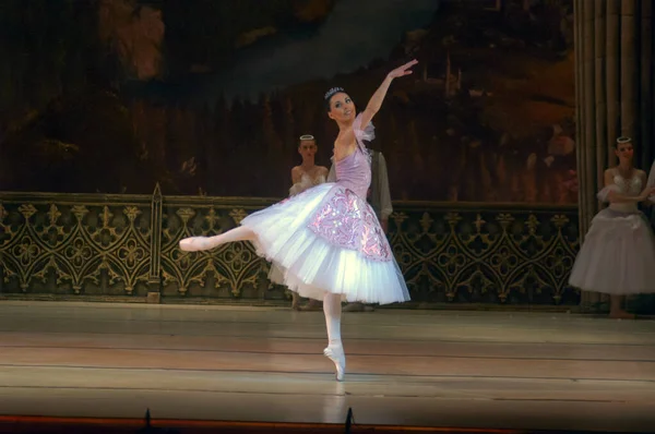 Dnepropetrovsk Ukraine Maart Zwan Lake Ballet Uitgevoerd Door Dnepropetrovsk Opera — Stockfoto