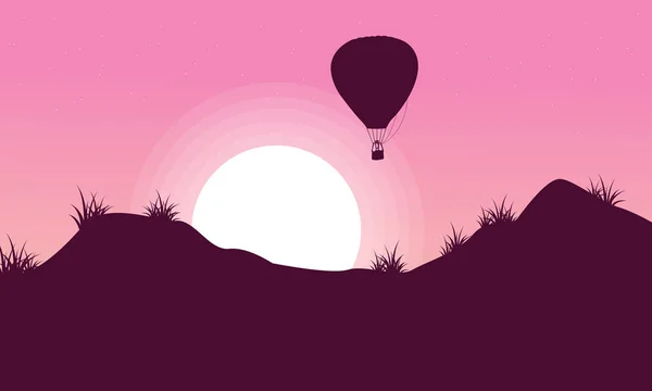 Wunderschöne Landschaft mit Silhouetten von Heißluftballons — Stockvektor