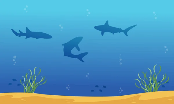 Silhouette di squalo sul paesaggio oceanico — Vettoriale Stock