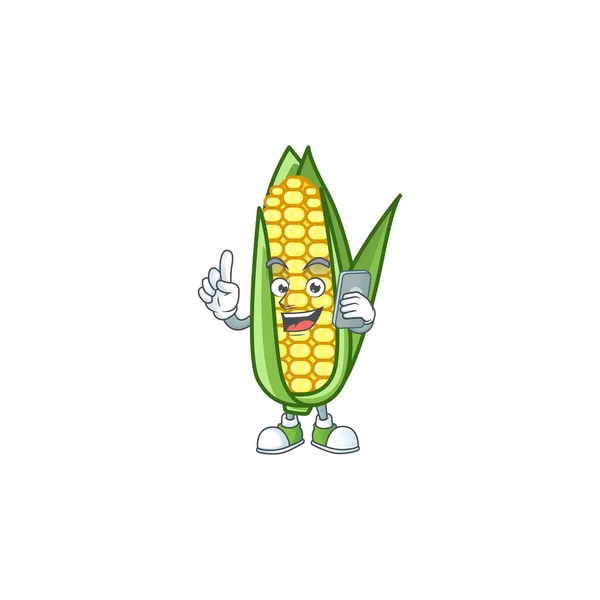 Мультяшна кукурудза солодка з персонажем з утримуючим телефоном — стоковий вектор