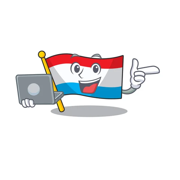 Feliz sorrindo bandeira luxembourg personagem de desenho animado trabalhando com laptop — Vetor de Stock
