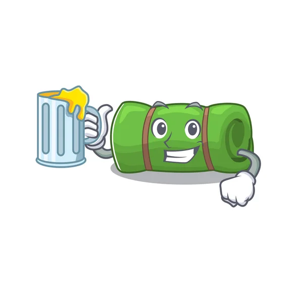 Tapete de acampamento feliz Scroll mascote design com um grande copo — Vetor de Stock