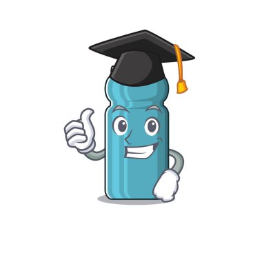 Mutlu su şişesi siyah mezuniyet şapkası takıyor.