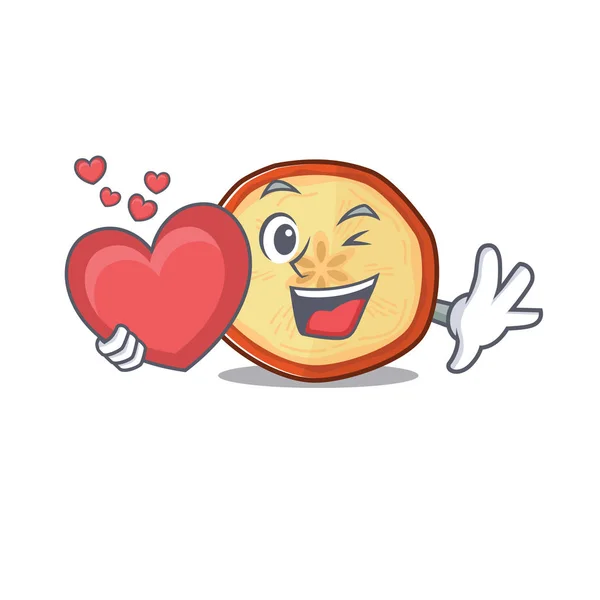 Αστείο πρόσωπο μήλο τσιπ καρτούν χαρακτήρα κρατώντας μια καρδιά — Διανυσματικό Αρχείο
