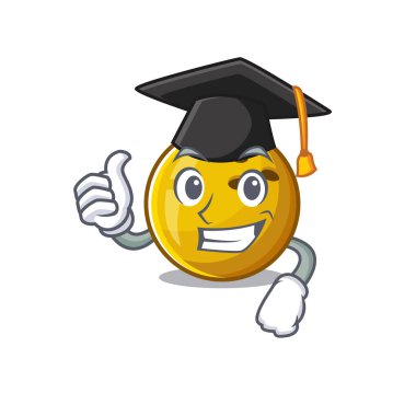 Mutlu ve gururlu bowling topu siyah mezuniyet şapkası takıyor.