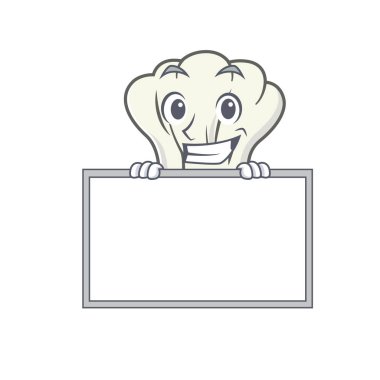 Aşçı şapkasının tahtayla sırıttığı şirin bir resim.