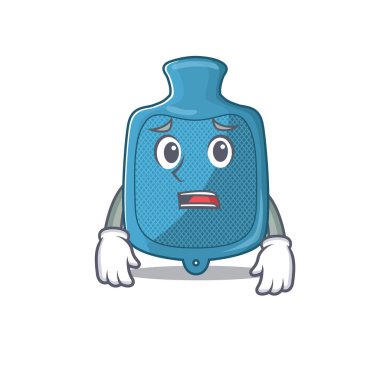 Sıcak su torbası resmi korkmuş yüz ifadesi gösteriyor.