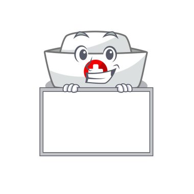 Hemşire şapkasının tahtayla sırıttığı şirin bir resim.