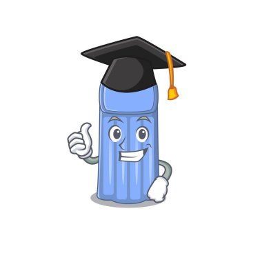 Tören için siyah şapkalı su yatağının mutlu yüzü.