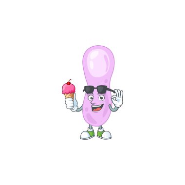 Dokuma odasının mutlu yüzü botulinyum çizgi film maskotu dondurma yiyor.