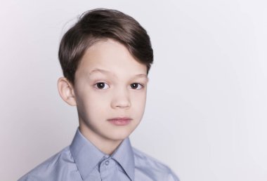 yakışıklı oğlan