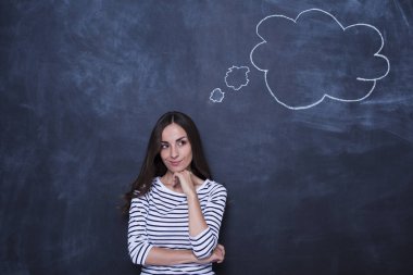 güzel bir kadınla boş konuşma balonu