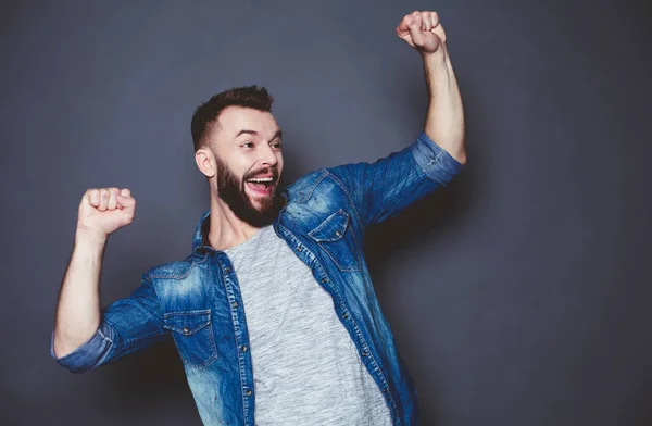 Das Ist Eine Coole Nachricht Fröhlicher Und Fröhlicher Bärtiger Mann — Stockfoto