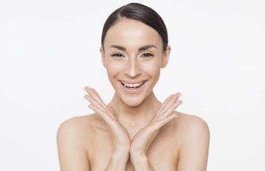 Güzel bir kadın portresi. Güzellik ve Spa. Cilt Bakımı kavramı