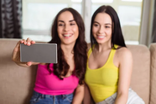 Foto Selfie Dos Melhores Amigos Duas Belas Irmãs Legais Fazendo — Fotografia de Stock