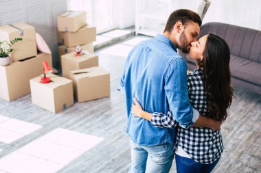 Yeni evle ilgili yapılacak çok iş olmasına rağmen