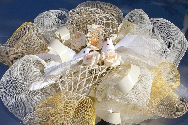 Düğün dekorasyon aşk güvercinler ve güller