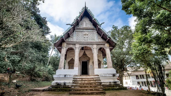 Buddhistischer Tempel in Luang Prabang, Laos — Stockfoto