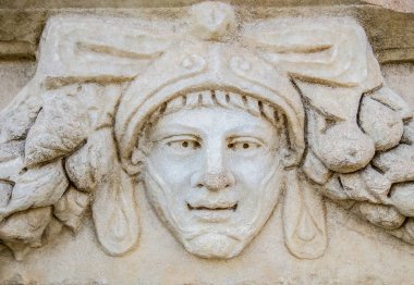 Geyre, Aydın Aphrodisias antik kalıntıları içinde taş oyulmuş bir portre