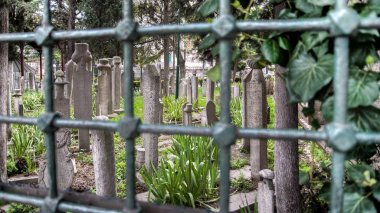 Osmanlı sultan tarihi eski mezar taşına Eyüp mezarlığı, Istanbul, Türkiye