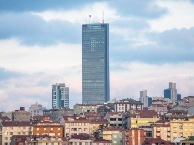 Istanbul Sapphire, Sapphire, olup bir gökdelen ve 2016, Istanbul ve Türkiye'de en yüksek binası olarak