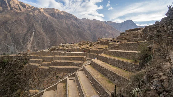 Paisaje de la antigua ciudad Inca Ollantaytambo., Perú, América del Sur — Foto de Stock