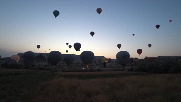 Καππαδοκία Τουρκία Αυγούστου 2017 Timelapse Αερόστατα Θερμού Αέρα Αυξάνεται Καππαδοκία — Αρχείο Βίντεο