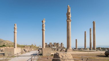 İran 'ın Şiraz kentindeki tarihi Persapolis kenti