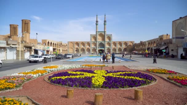 Yazd Iran May 2019 Πύλη Εισόδου Και Μιναρέδες Του Τζαμιού — Αρχείο Βίντεο