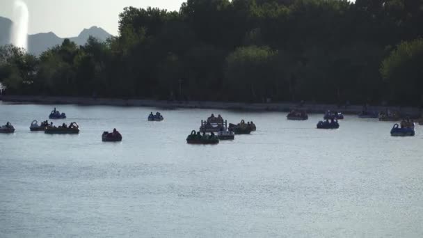 Isfahan Iran May 2019 Iranian People Relaxing Boats Zayandeh River — Stock Video