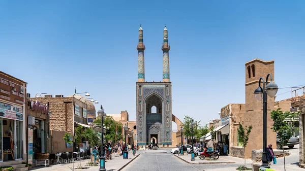 Portão e minaretes da Mesquita Jameh de Yazd, Irão — Fotografia de Stock