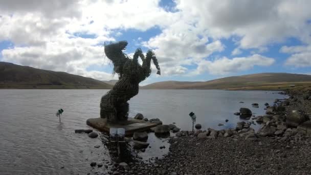 Torshavn Ilhas Faroé Maio 2019 Faroe Pônei Nix Nykur Estátua — Vídeo de Stock