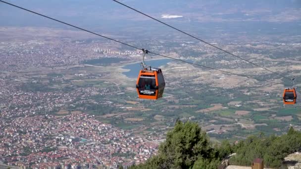 土耳其Denizli 2019年10月 Denizli Teleferik缆车在Denizli和Bagbasi高原之间运送乘客 — 图库视频影像