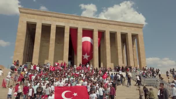 Ankara Turkije Augustus 2019 Mensen Bezoeken Anitkabir Mausoleum Van Turkse — Stockvideo