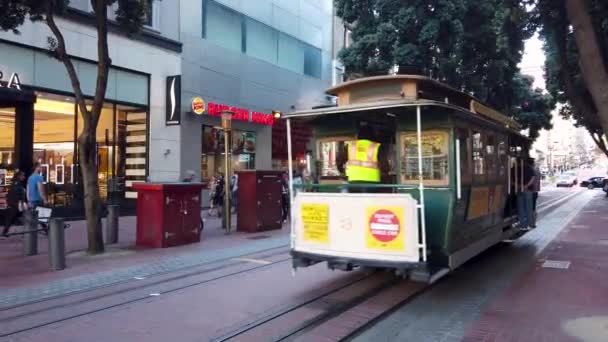 San Francisco Kalifornia Usa Elokuu 2019 Köysirata Täynnä Turisteja Lähtee — kuvapankkivideo